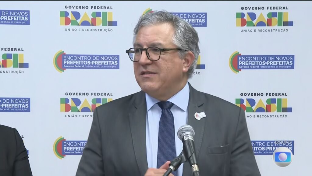 Padilha inicia transição com Nísia e recebe três missões de Lula; saiba quais | Blog da Julia Duailibi