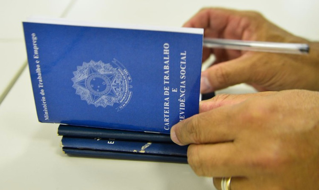Coluna Trabalho: Veja como vagas de Trabalho, Estágios e Cursos Nas Cidades Que assistem à Inter TV RJ Coluna Trabalho: Veja como vagas de Trabalho, Estágios e Cursos Nas Cidades Que assistem à Inter TV RJ