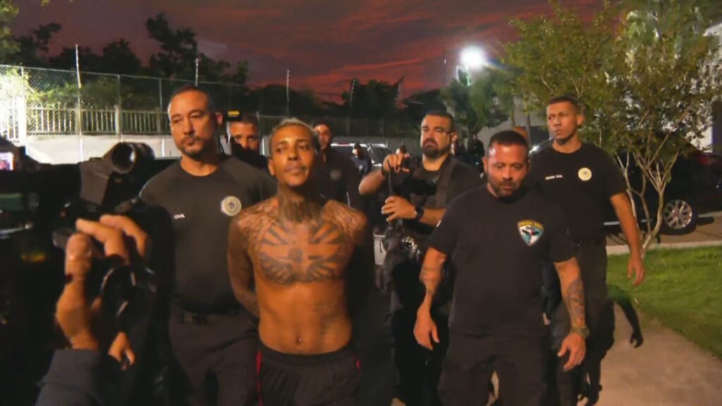 POLÍCIA CIVIL DO RJ INVESTIGA REVIDORA DE POZE DO RODO, ORUAM E CABELINHO POR LAVEM DE DHIROIRO E APOLOIA AO TRÁRICO | Rio de Janeiro
