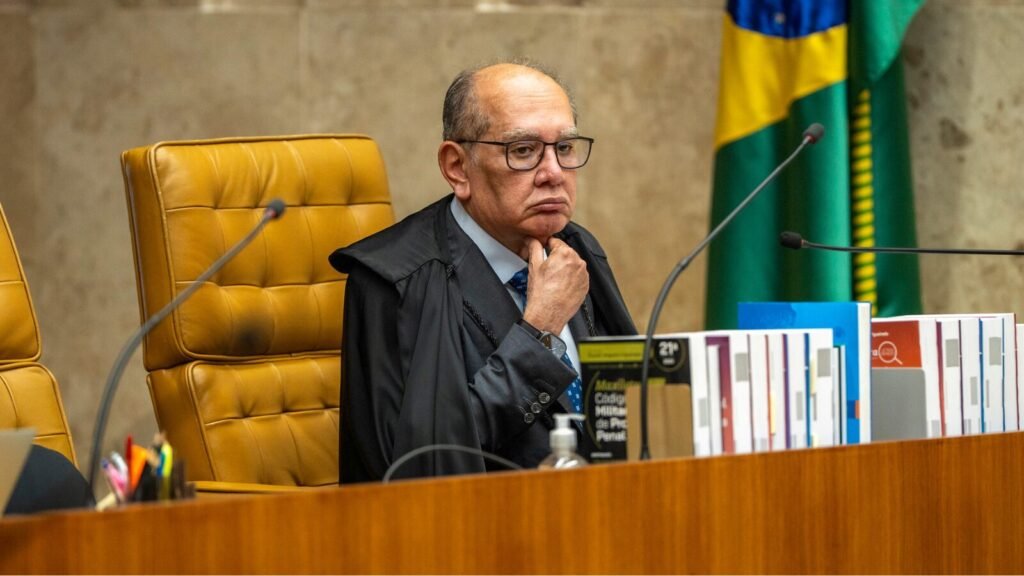 STF tem 3 votos a 0 contra decisão que suspendeu escolas cívico-militares em SP STF tem 3 votos a 0 contra decisão que suspendeu escolas cívico-militares em SP