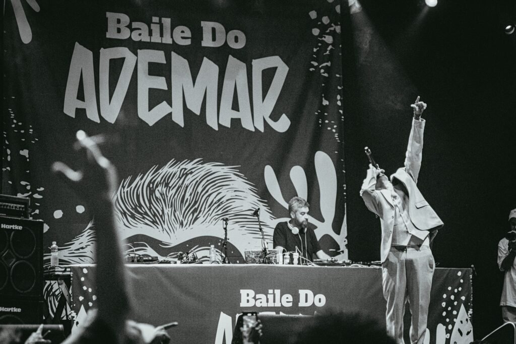 Baile do Ademar, Auto da Compadecida, Sambas: Veja a Programa 'Off-lady Gaga' No Rio | Guia RJ