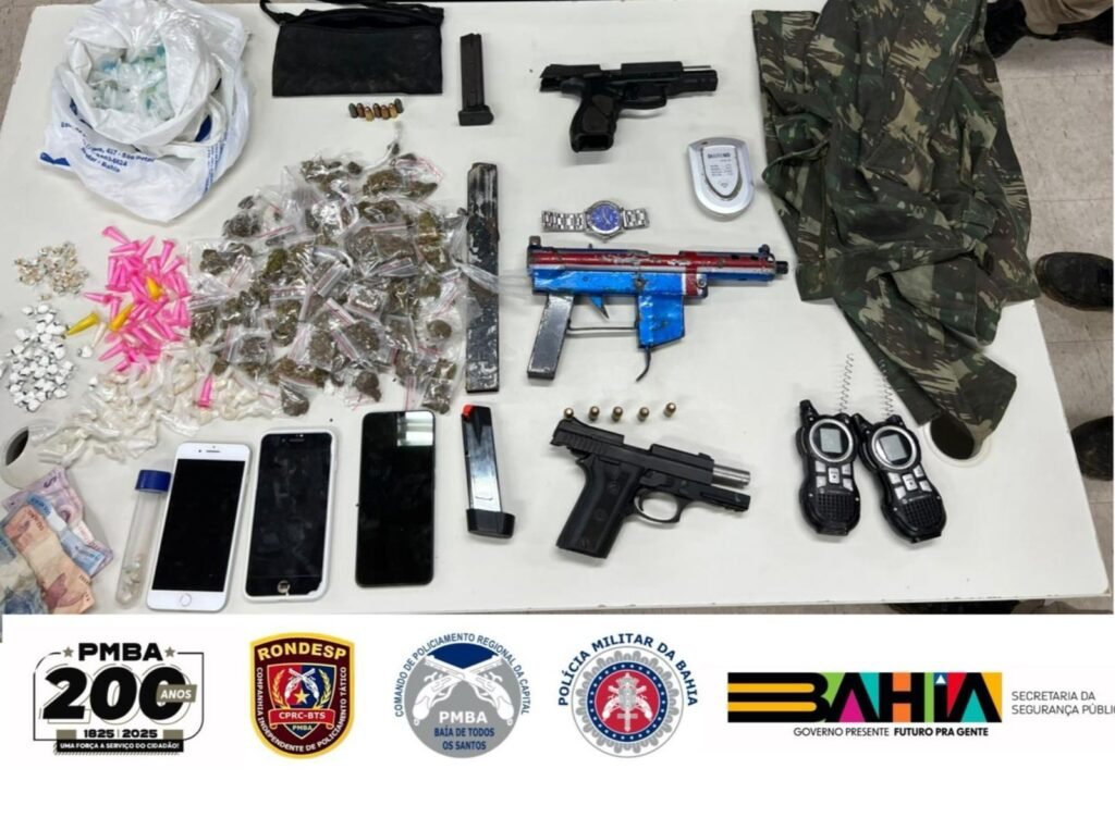 Dois morrem e três são preos após troca de tiros com um pm; Suspeitos Tainham submetralhadora e Farda do Exército Brasileiro | Bahia