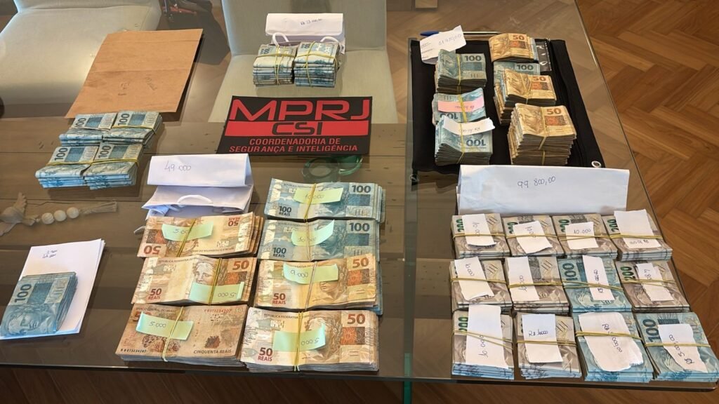 Empresário é a operação preso contra denuncios por sonegar mais de r $ 300 milhões em icms no rj Empresário é a operação preso contra denuncios por sonegar mais de r $ 300 milhões em icms no rj