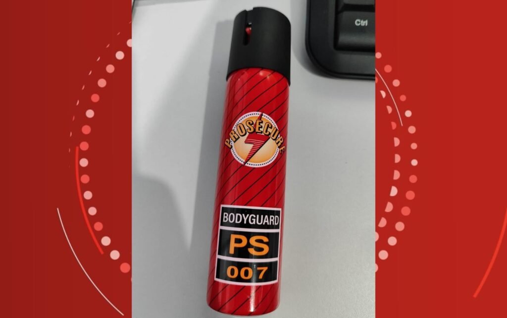 Suspeito de Furtar Celulares em Festa Junina é PRESO EM FLAGRANTE NA BAHIA; Homem USAVA Spray de Pimenta para Desorientary Vítimas Suspeito de Furtar Celulares em Festa Junina é PRESO EM FLAGRANTE NA BAHIA; Homem USAVA Spray de Pimenta para Desorientary Vítimas