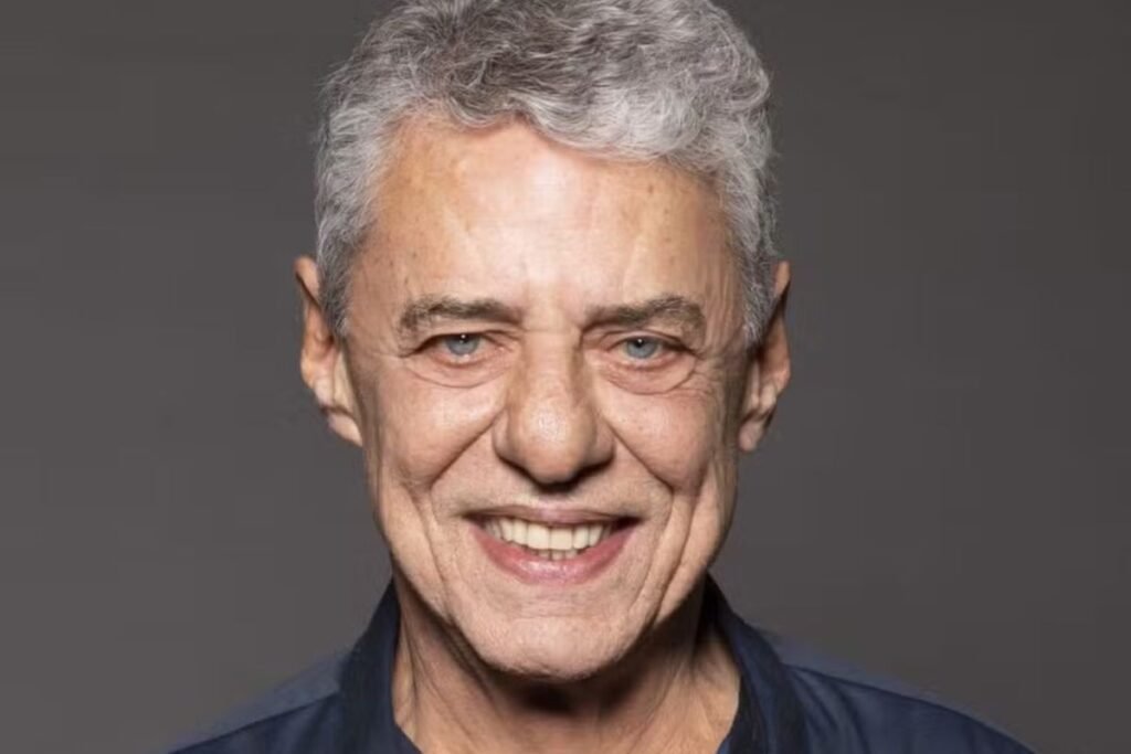 Chico Buarque Faz Cirurgia para Diminuir a Pressão intracraniana Chico Buarque Faz Cirurgia para Diminuir a Pressão intracraniana
