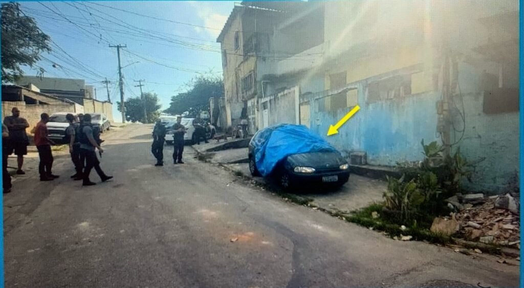 POLÍCIA CIVIL FAZ OPERAÇÃO EM BATALHÃO DA PM E APREENDE PISTOLAS DE SARGENTO Suspeito de Matar Comerciante Em Nova Iguaçu | Rio de Janeiro