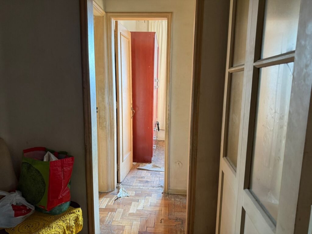 Laudo aponta que idoso encontrado horto em casa tem dados de morte estimada entre 6 mesas e 2 anos | Rio de Janeiro