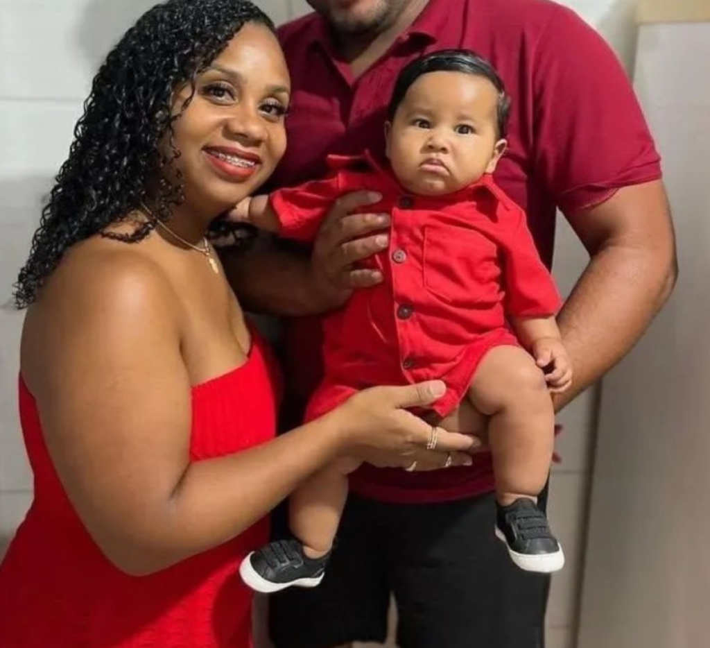 Mãe e filho de 10 mesas Morrerem Após Carreta Tombar na Bahia; Motorista do Veíco Sofreu Ferimentos Mãe e filho de 10 mesas Morrerem Após Carreta Tombar na Bahia; Motorista do Veíco Sofreu Ferimentos