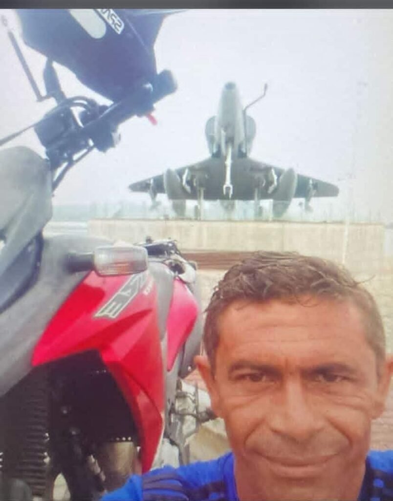 MOTOCICLISTA MORRE APÓS BATER EM PONTO DE ônibus Na RJ-140, Em São Pedro da Aldeia MOTOCICLISTA MORRE APÓS BATER EM PONTO DE ônibus Na RJ-140, Em São Pedro da Aldeia