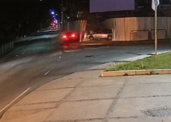 Idoso e Jovem Ficam Feridos em acidente no Centro de Nova Friburgo; VÍDEO