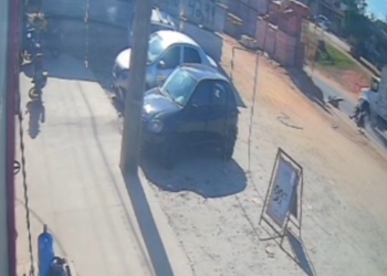 Um Caminhão Atinge Moto Deixando Duas Pessoas Em Estado Grave, Em Saquarema