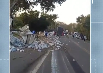 Dois acidentes com tombamentos de caminhões são registrados na rj-116 em santo antônio de pádua