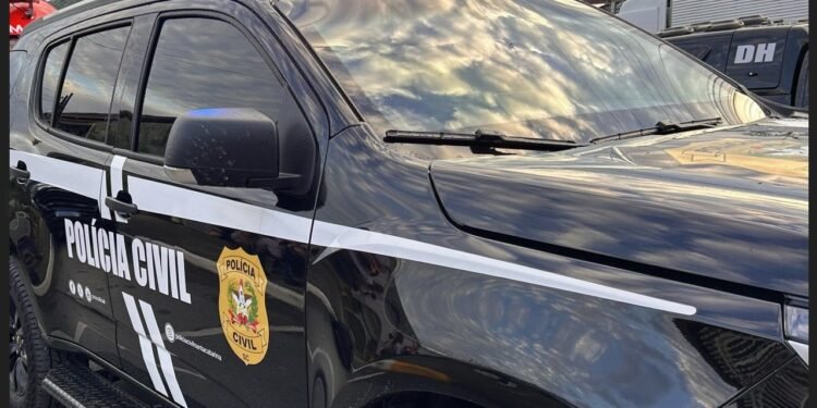 OPERAÇÃO EM 6 ESTADOS MIRA SUSTEITOS DE SE PASSAREM POR ADVOGADOS DE SC PARA GOLPES APLICAR OPERAÇÃO EM 6 ESTADOS MIRA SUSTEITOS DE SE PASSAREM POR ADVOGADOS DE SC PARA GOLPES APLICAR