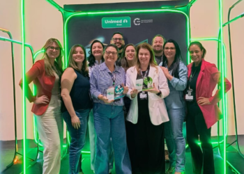 REMENDE NO IMIMED PREMIADA POR EXCELÊNCIA EM OUVIDORIA, COMUNICAÇÃO E ESG