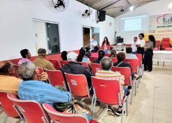 REUNIÃO MARCA A CHEGADA DA ÁGUA Tratada ao Parque Arruda, em São Pedro da Aldeia