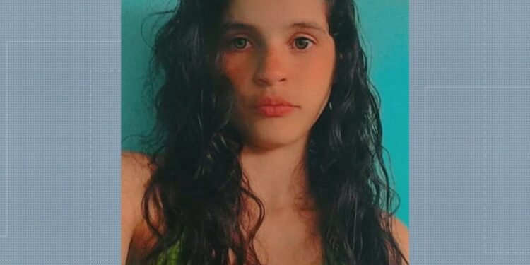 Mãe de Jovem Morta Espancada no RJ Pede Justiça: ‘Vai Sentir na Pele a Dor de Uma Mãe Perder Uma Filha’, Diz Mãe de Jovem Morta Espancada no RJ Pede Justiça: ‘Vai Sentir na Pele a Dor de Uma Mãe Perder Uma Filha’, Diz