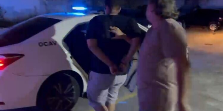 Polícia prenda em flagrante investigado por armazenar 2,6 mil imagens Íntimas de crianças em computador