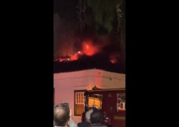 VÍDEO: Restaurante Pega Fogo No Centro Histórico, Em Paraty