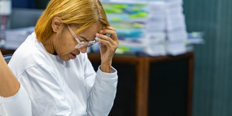 Ex-Deputada Flordelis Se Queixa de Dores E é Levada para Hospital Penitenciário