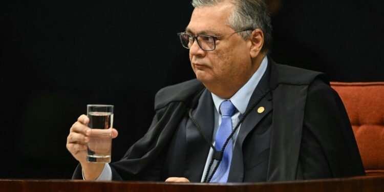 Decisão de Dino ‘Bloqueia’ Valores Já Gastos Pelo Rio e por São João de Meriti