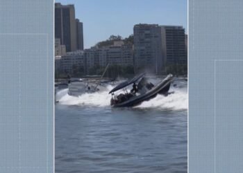 Ressaca Provoca Ondas na Enseada de Botafogo e Mureta da Urca; VÍDEO