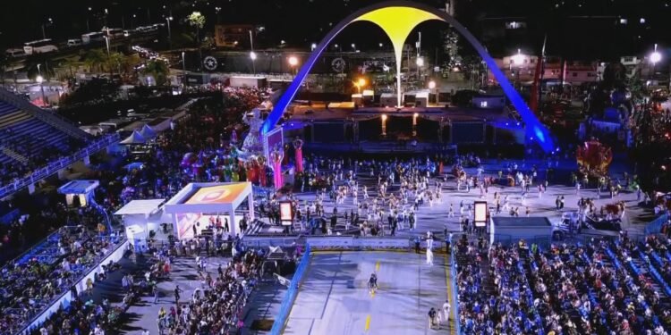 Três Escolas definitivamente Sambas-Eneredos no FIM de Semana; Grande Rio Coroa Virgínia