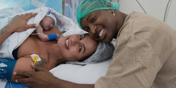 Carol Peixinho Destaca Quebra de Expectativas Com Parto: ‘A Gente Acha Que Vai Ser de um Jeito e É De Outro’