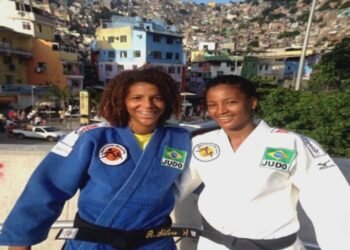 CAMPEI DO JUDO, IRMãs Rafaela E Raquel Silva Contam Detetalhes da Trajetórória: ‘Disse para Meu Pai Pai que ele Tinha Dois Diamantes Brutos’ CAMPEI DO JUDO, IRMãs Rafaela E Raquel Silva Contam Detetalhes da Trajetórória: ‘Disse para Meu Pai Pai que ele Tinha Dois Diamantes Brutos’