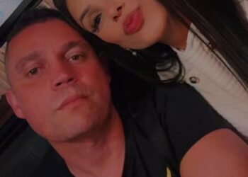 Mulher Morta com Tiro na Cabeça Morava com o pm na casa da Mãe até 2 meses attrás