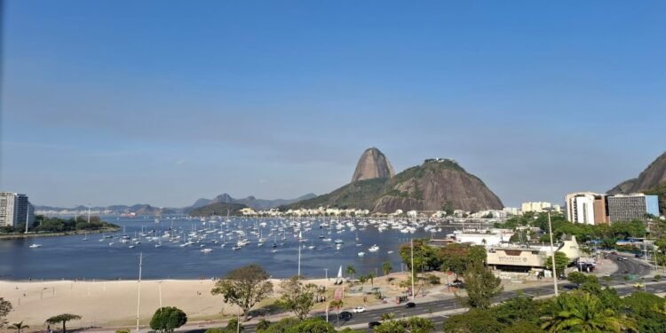 Rio Atinge Nível de Calor 2; Cidade tem previsão de 38 ° neste domingo