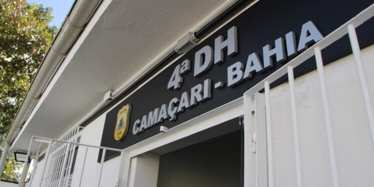 Jovem de 19 Anos Ée Encontrada Morta em Área de Vegetação na ba; Corpo Tem Marcas de Queimada