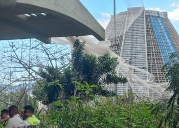 Ventania Derruba posta e Árvore No Rio; Queda em fiação paralisa bonde por 1h