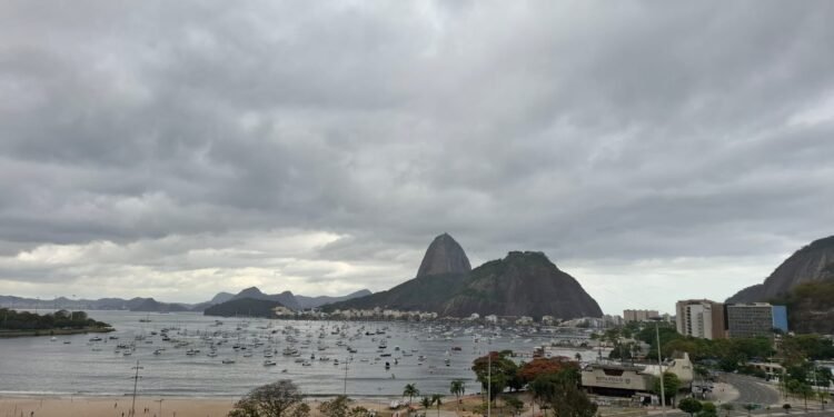 Rio Tem Domingo Nublado; Previsão é
