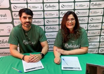 Banca de Professores Escolhe venceu do RedAção NOTA 10