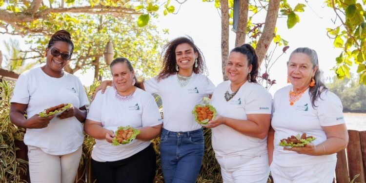Mulheres conquistaram espaço de destaque em cooperativa de pesca