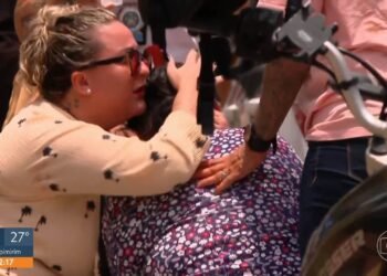 Disque Denúncia recebe 100 ligações após recompensa por Doca subir Disque Denúncia recebe 100 ligações após recompensa por Doca subir