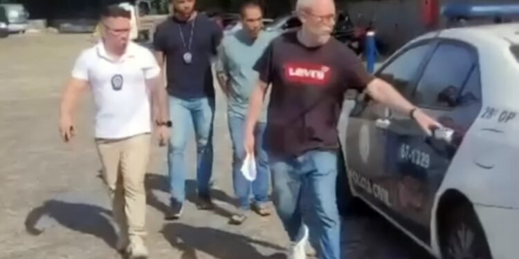 Homem está preso em resort de luxo por golpes imobiliários no Rio Homem está preso em resort de luxo por golpes imobiliários no Rio