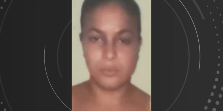 Mulher morre após beber refrigerante e passar mal no trabalho