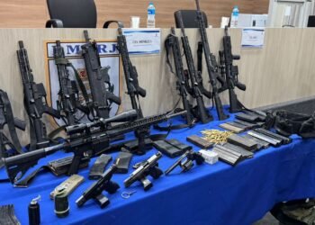 RJ tem quase 600 fuzis apreendidos em 2025, aponta ISP; maior número em 18 anos