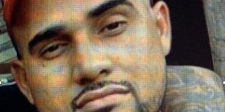 Quem é Grandão, o ‘síndico da Penha’ que cuida da segurança dos traficantes Quem é Grandão, o ‘síndico da Penha’ que cuida da segurança dos traficantes