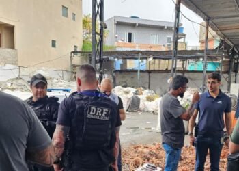 Polícia recupera 10 toneladas de cabos e prende maior receptor da Baixada