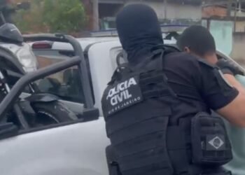 Dono de escritório está preso em flagrante por recepção de moto roubada