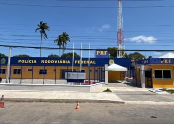 PRF inaugura nova sede em Campos com integração entre forças de segurança.