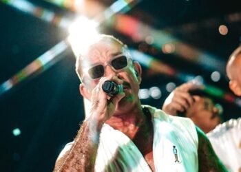 Zé Paulo Sierra substitui Gilsinho como intérprete da Portela