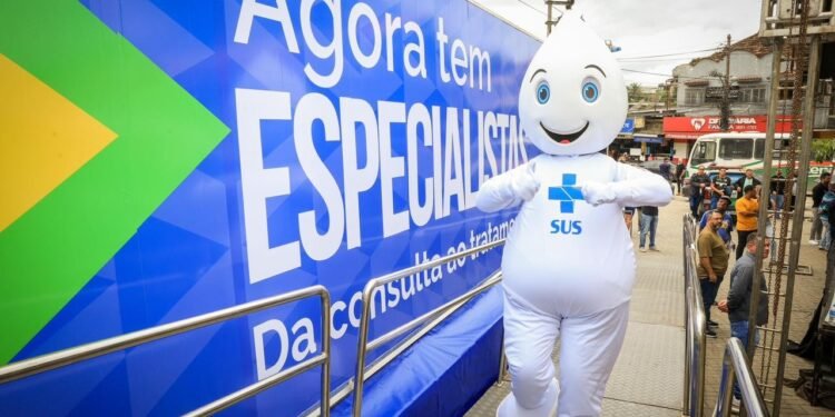 Carreta do Ministério da Saúde leva exames e diagnóstico de câncer para mulheres em Japeri, na Baixada