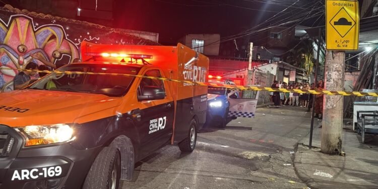 Policial militar é morto a tiros na Barra da Tijuca Policial militar é morto a tiros na Barra da Tijuca