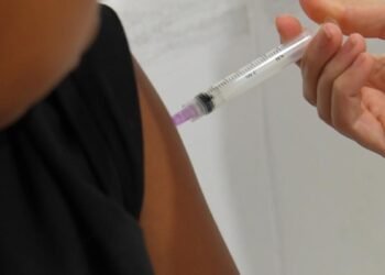 Dia D de vacinação acontece neste sábado em Campos com presença do Zé Gotinha