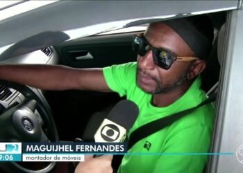 Acidente entre dois carros deixa três pessoas feridas na Rio-Santos, em Angra dos Reis Acidente entre dois carros deixa três pessoas feridas na Rio-Santos, em Angra dos Reis