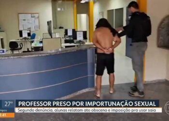 Professor indiciado por estupro já havia sido acusado de assédio