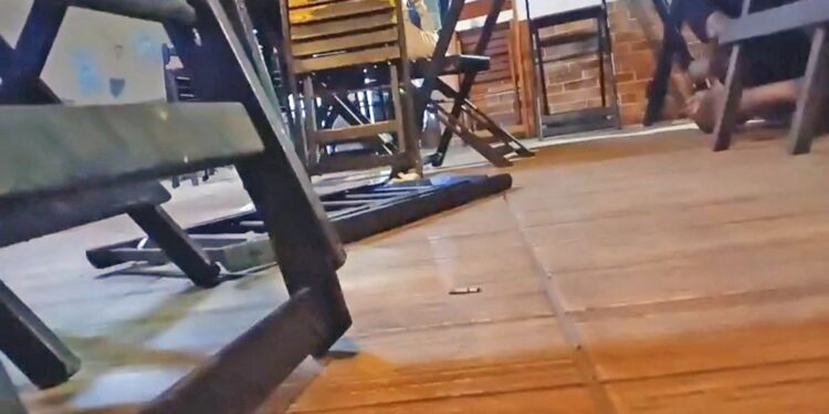 Ataque com 100 tiros em Nova Iguaçu: polícia apura racha na milícia